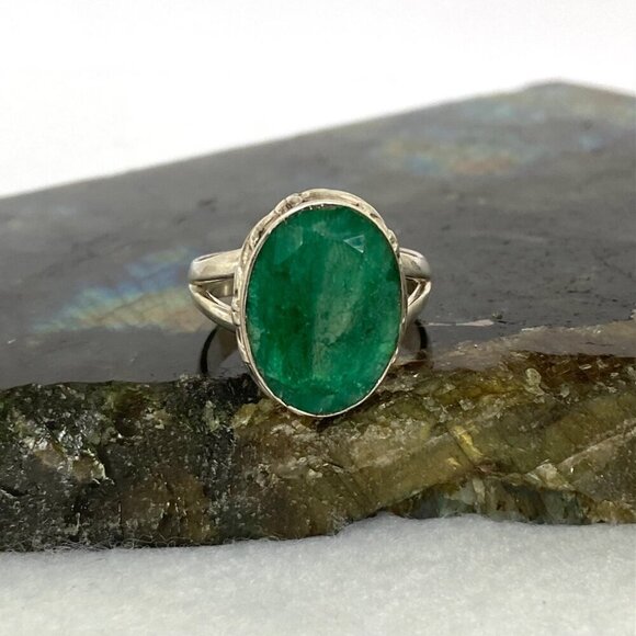 Sterling Silver 925 Oval Bezel Set Faceted Green Jadeite Split Shank Ring Sz 8.5 - Picture 2 of 16
